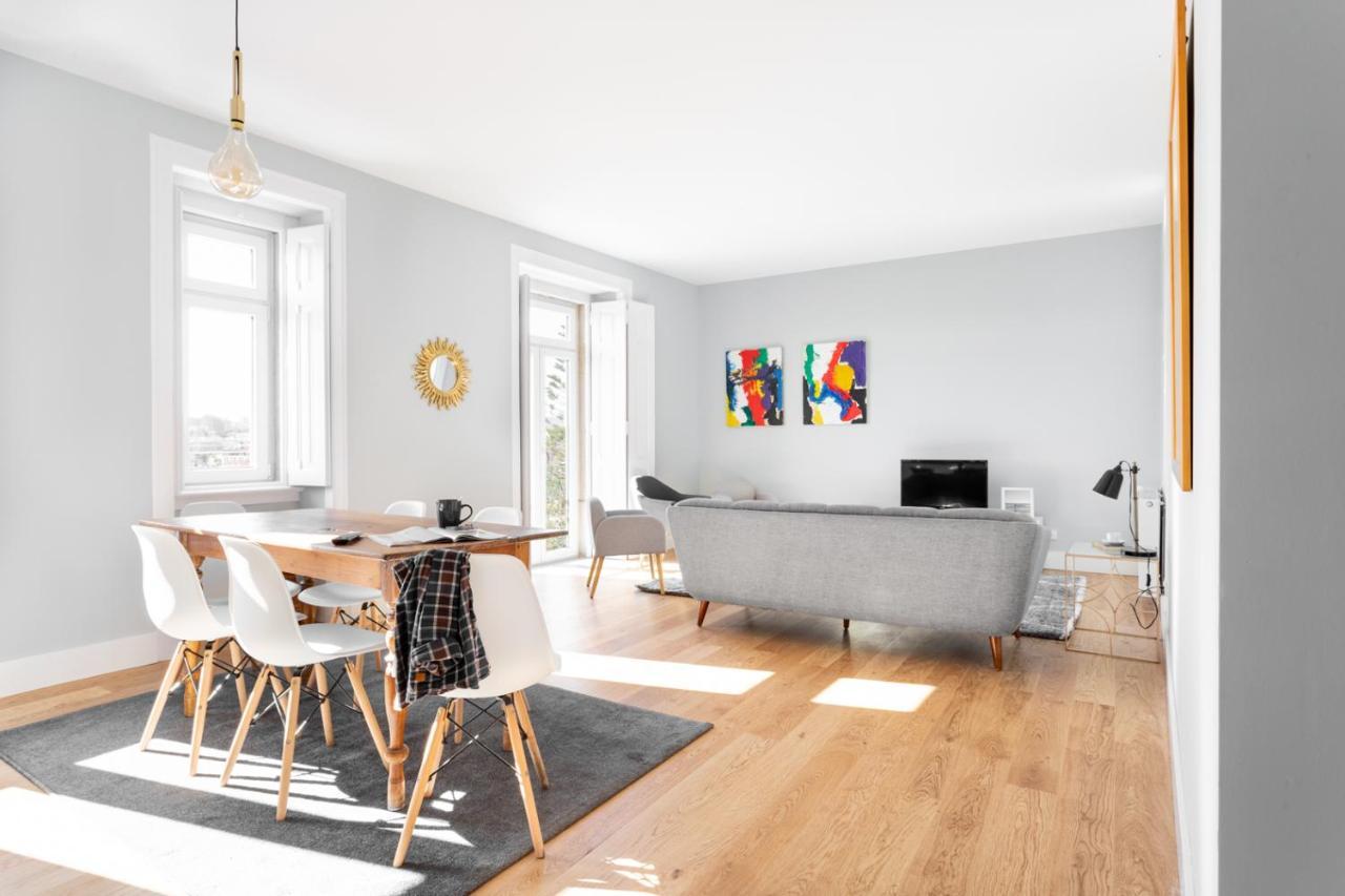 Joivy Marvelous 3-Bed Home With Astonishing View And Terrace, Nearby St George Castle Lisboa المظهر الخارجي الصورة