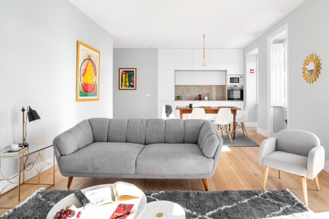 Joivy Marvelous 3-Bed Home With Astonishing View And Terrace, Nearby St George Castle Lisboa المظهر الخارجي الصورة