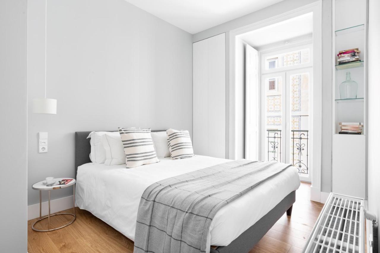 Joivy Marvelous 3-Bed Home With Astonishing View And Terrace, Nearby St George Castle Lisboa المظهر الخارجي الصورة